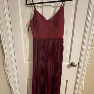 Laundry by Shelli Segal floor length red dress size 4